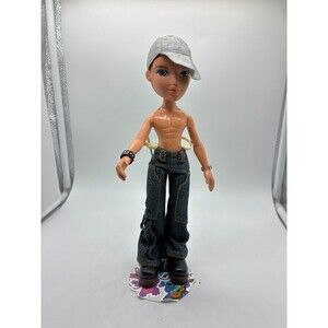 Vintage Bratz Boyz Dylan Fashion Doll With Clothes